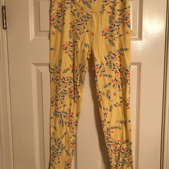Yellow birdie leggings - Picture 2 of 4